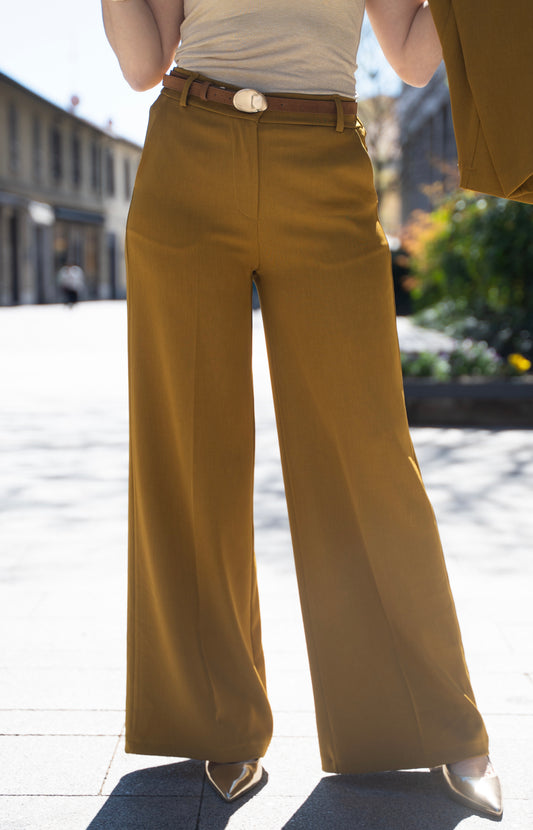 Pantalone olio con bottone e cerniera