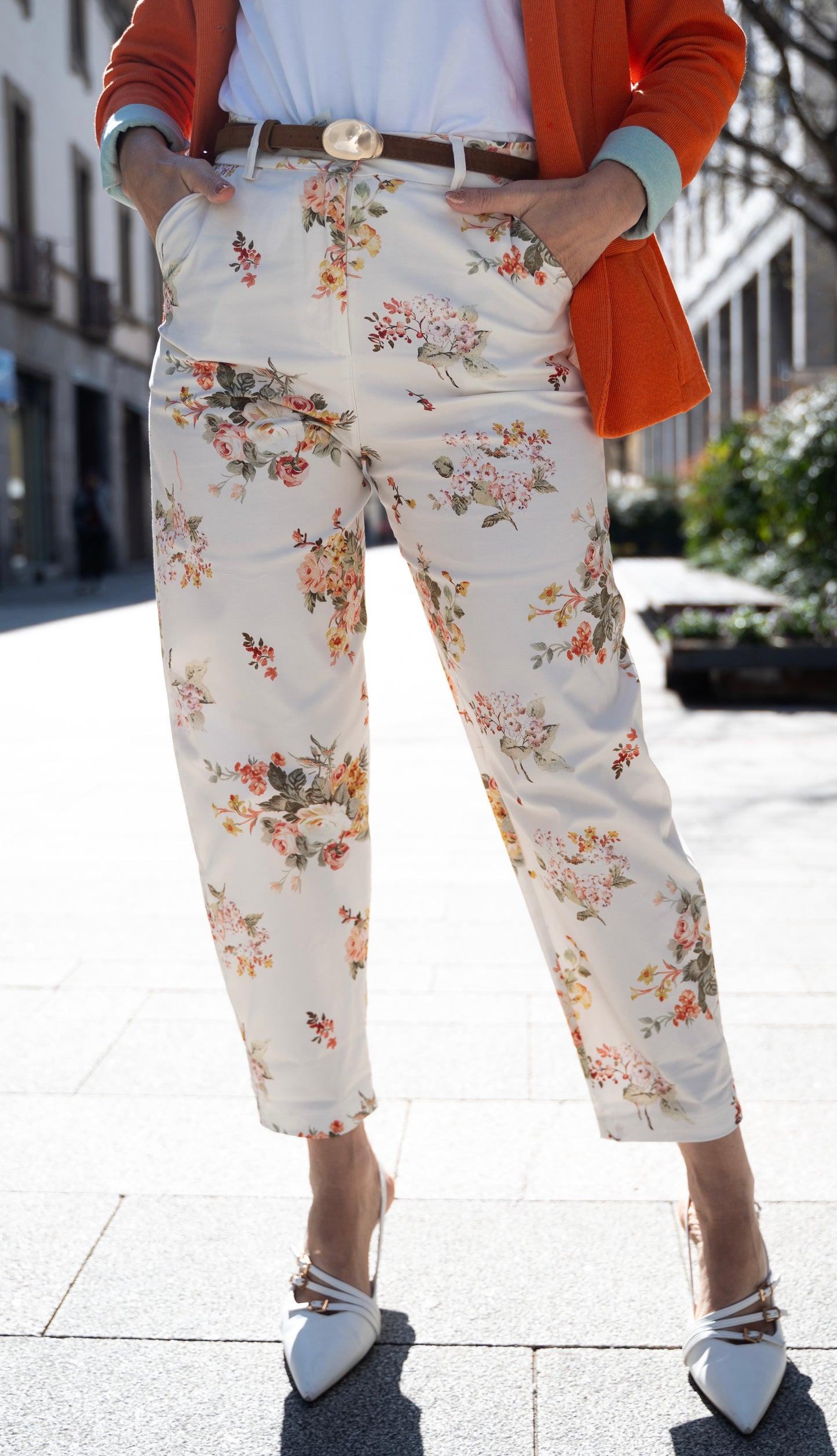Pantalone gabardina fiori