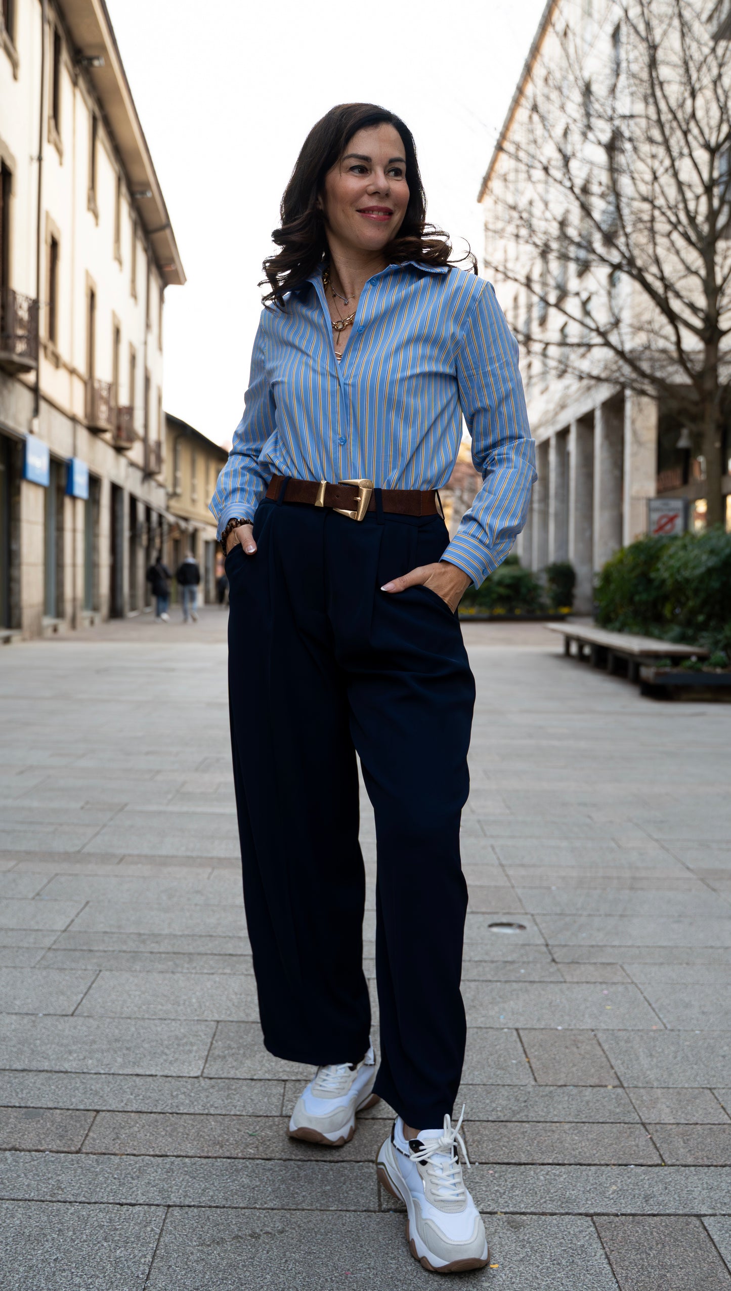 Camicia riga gialla