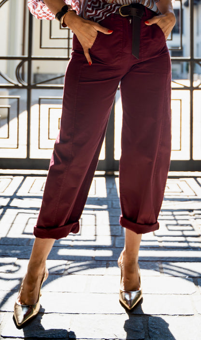 Pantalone gabardina carot