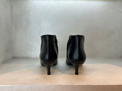 Tronchetto Nero Donna con Tacco Kitten ovyé